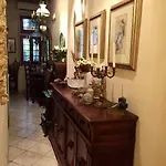 Florence Garden Apartment